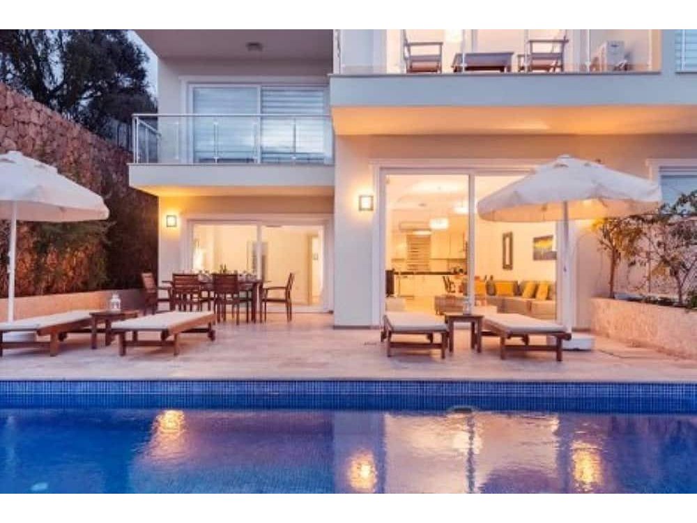 Holiday apartment in Kaş from £128 per night