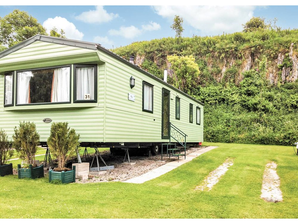 Camping in Buxton from £103 per night