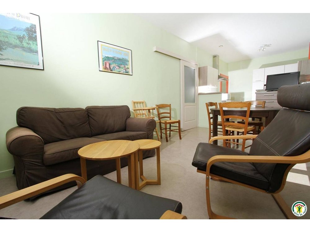 Holiday home in Drôme from £56 per night