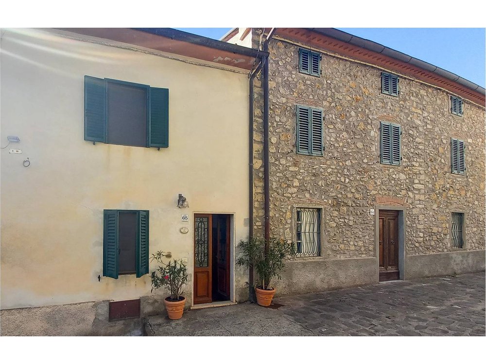 Holiday home in Lucca Province from £49 per night