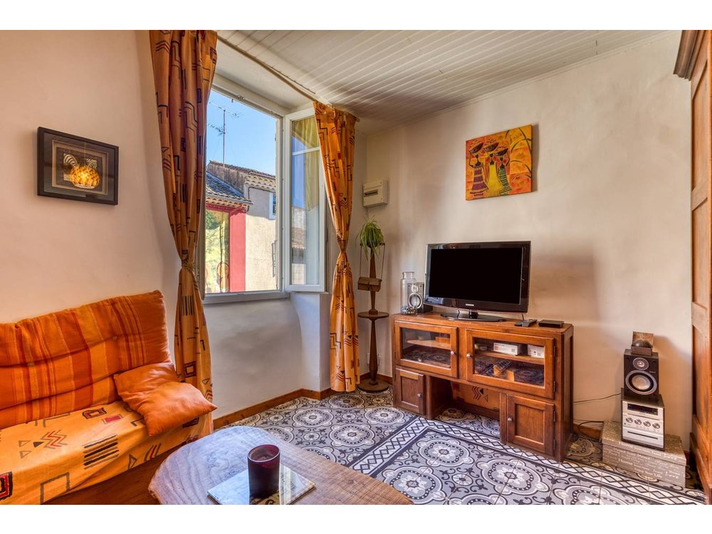 Holiday home in Hérault from £52 per night