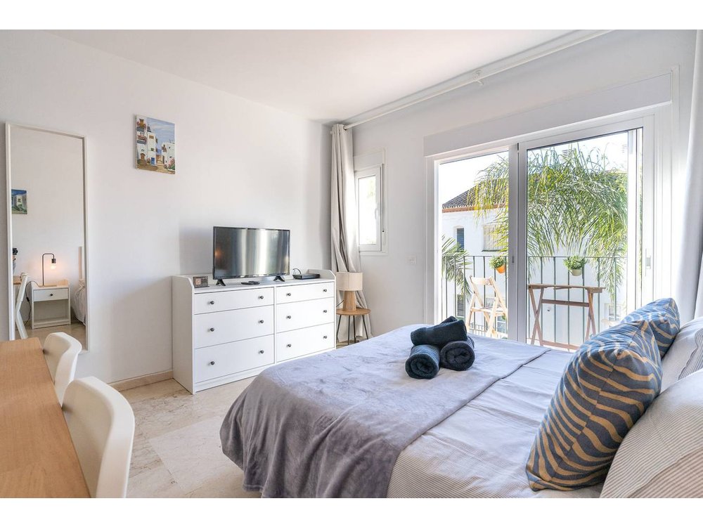 Holiday apartment in Estepona from £51 per night