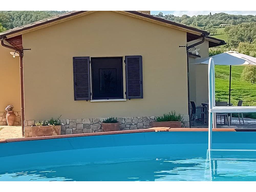 Holiday home in Todi from £141 per night