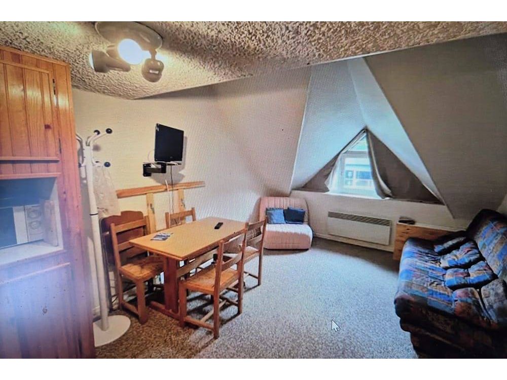 Holiday apartment in Cantal from £33 per night