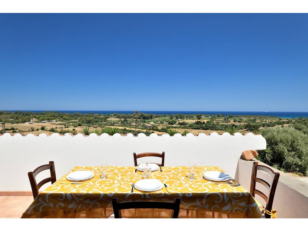 Holiday home in Cardedu from £57 per night