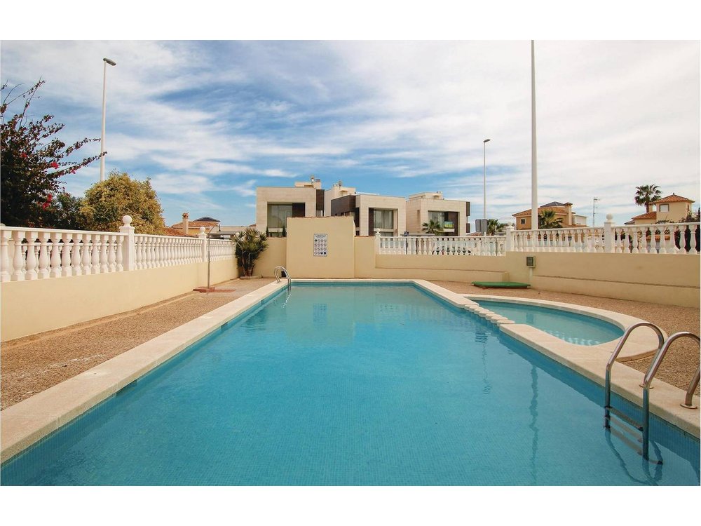 Holiday home in Orihuela from £43 per night