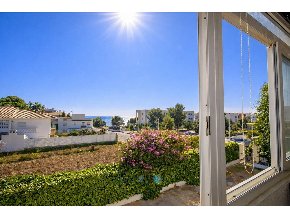 Holiday apartment in Baix Maestrat from £35 per night