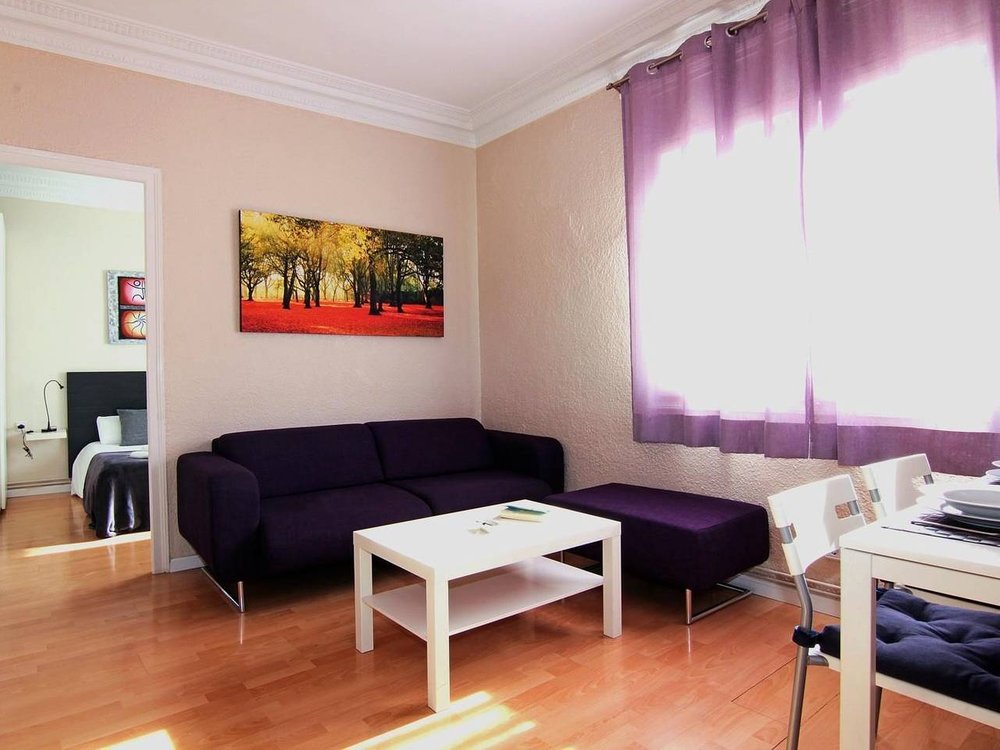 Holiday apartment in Barcelona from £145 per night