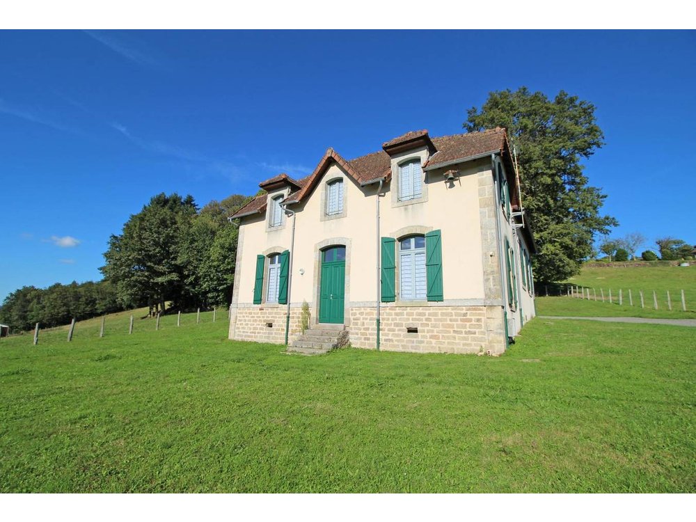 Holiday home in Limousin from £47 per night