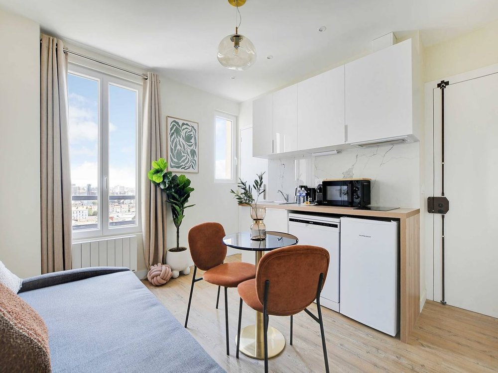 Holiday apartment in Val-de-Marne from £115 per night