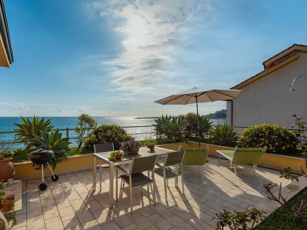 Holiday home in Cipressa from £83 per night