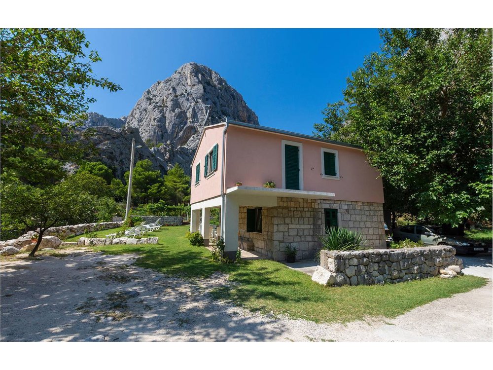 Holiday apartment in Omis from £35 per night