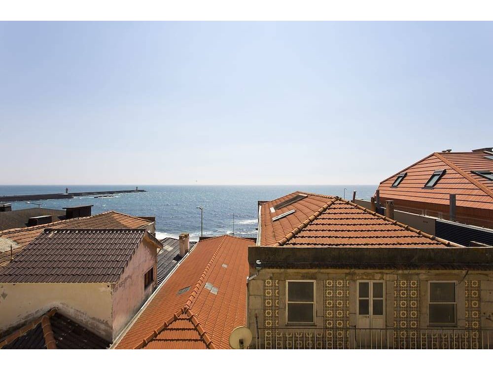 Holiday apartment in Porto from £182 per night