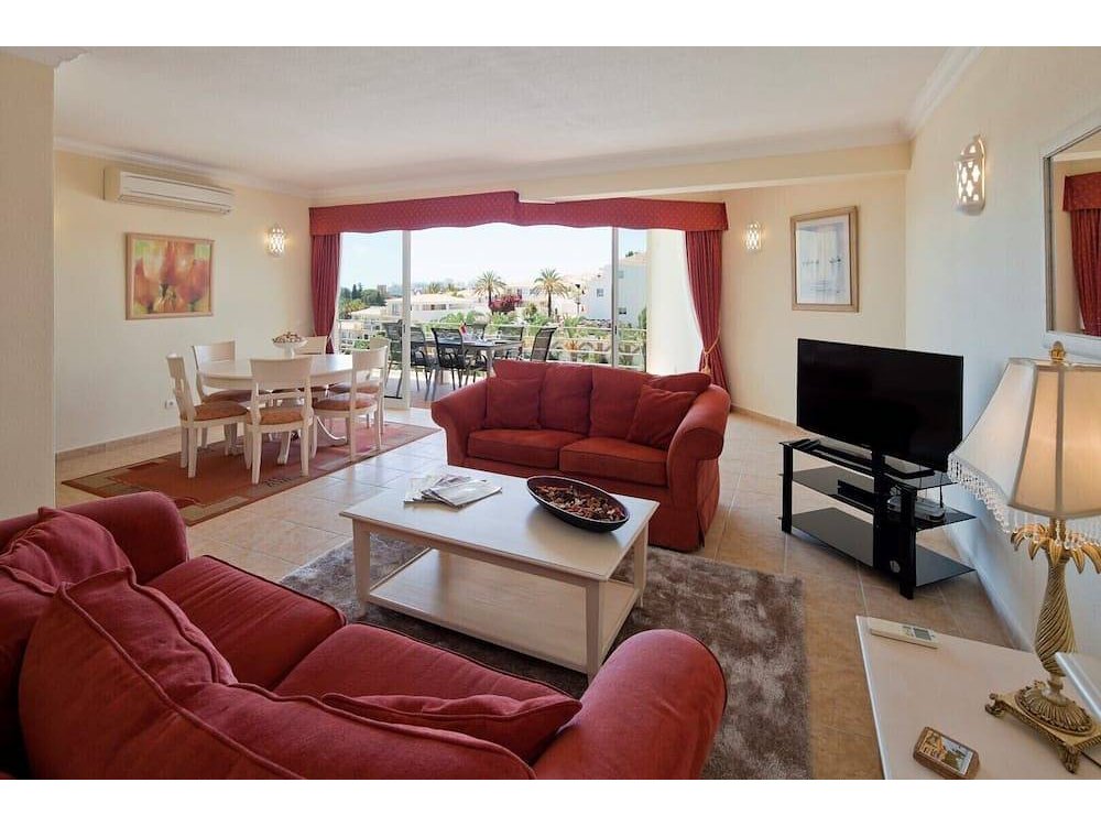 Holiday apartment in Ferragudo from £324 per night