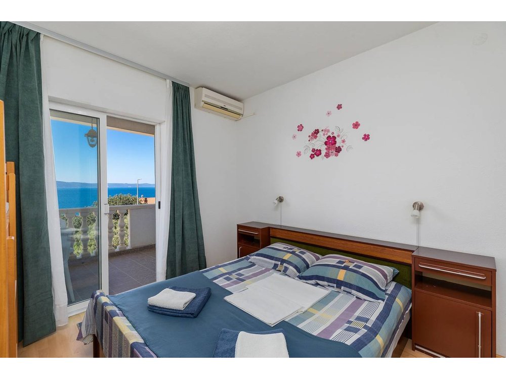 Holiday apartment in Podgora from £36 per night