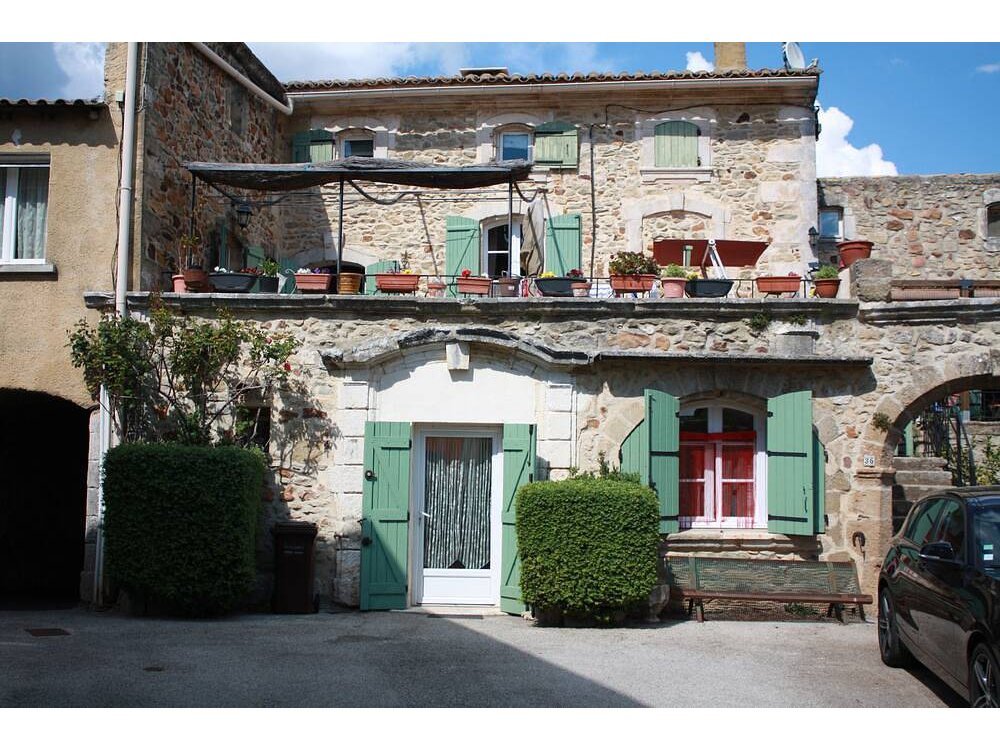 Holiday home in Gard from £29 per night