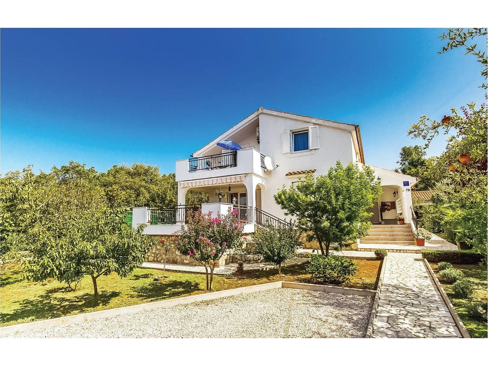 Holiday apartment in Krk from £27 per night