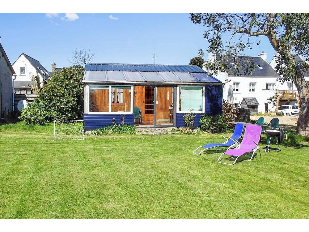 Holiday home in Côtes-d'Armor from £54 per night