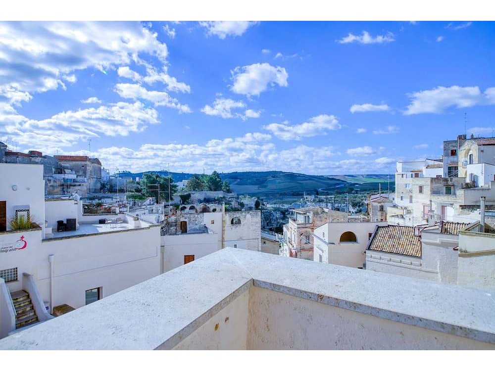 Holiday apartment in Bari Province from £87 per night