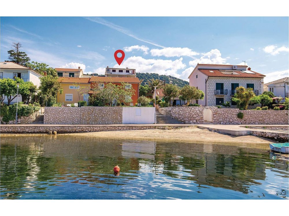 Holiday apartment in Rab from £33 per night