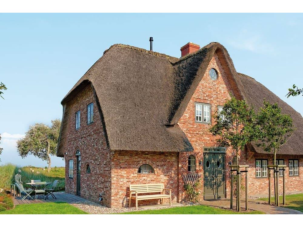 Holiday home in Sylt from £1472 per night