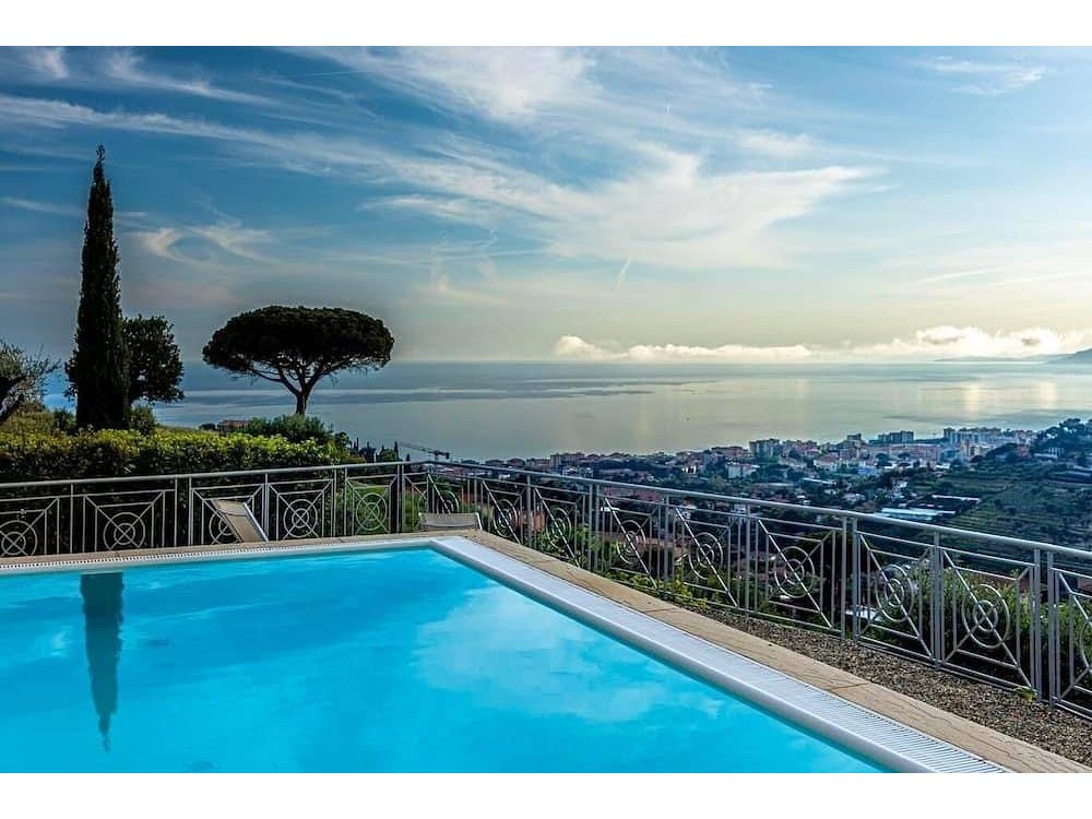 Holiday home in Bordighera from £413 per night