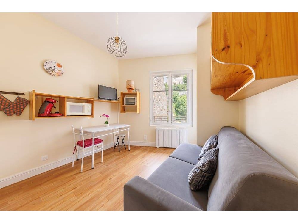 Holiday apartment in Auvergne from £35 per night