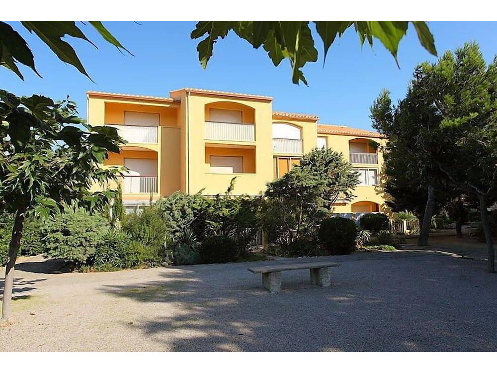 Holiday apartment in Aude from £33 per night