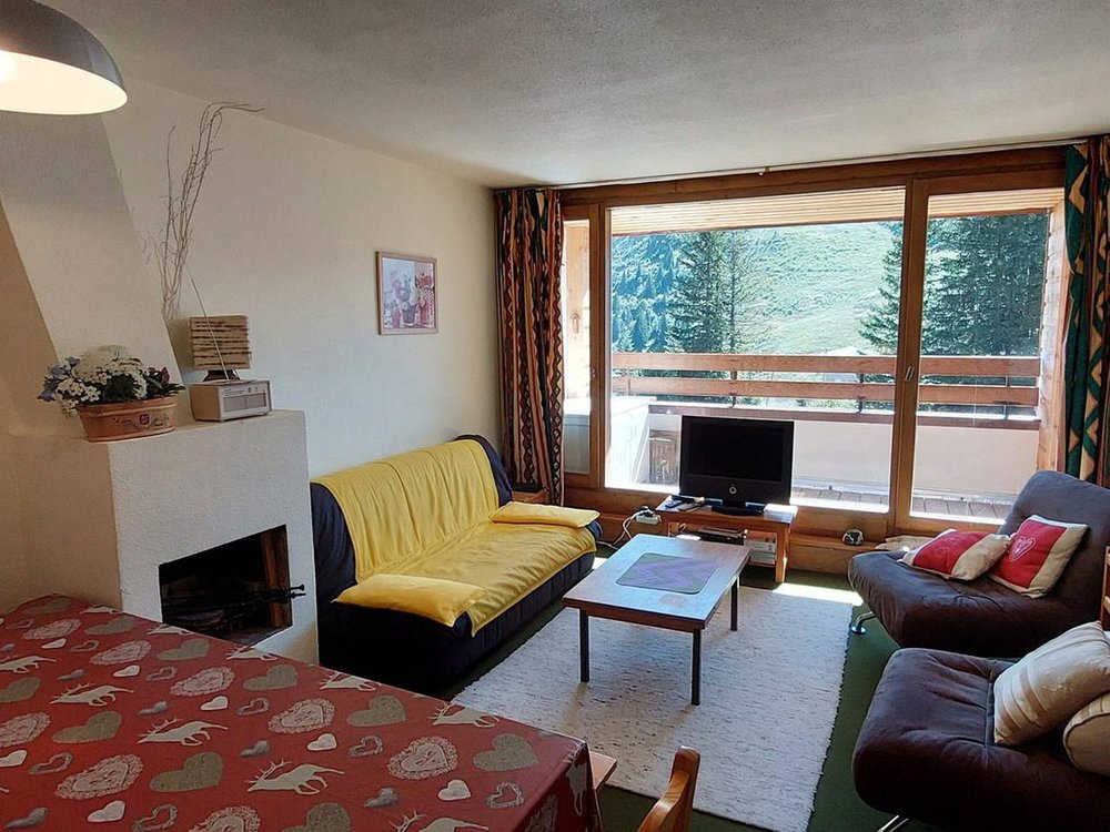 Holiday apartment in Morzine from £186 per night