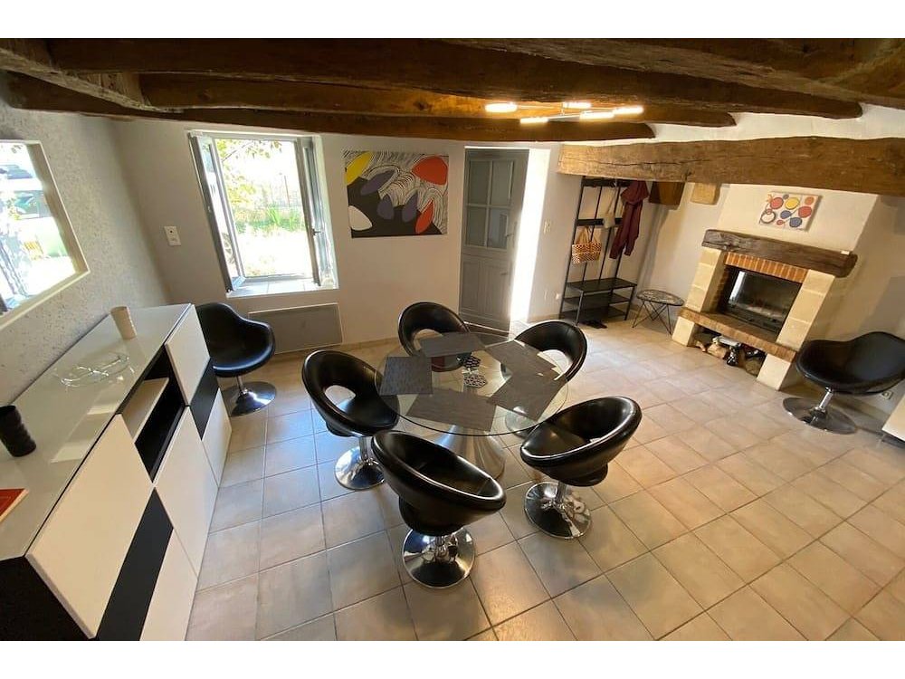 Holiday home in Saché from £33 per night