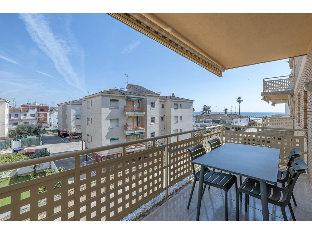 Holiday apartment in Cunit from £103 per night