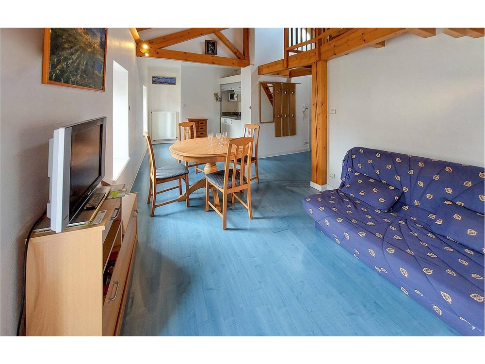 Holiday apartment in Loire from £26 per night