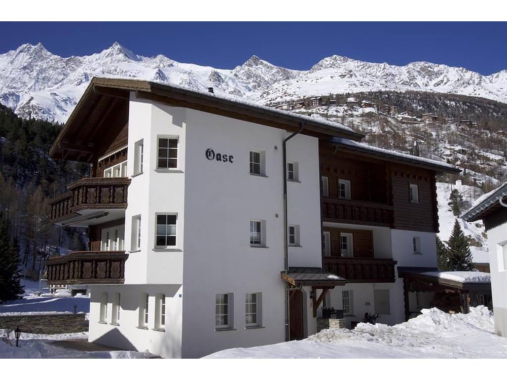 Holiday apartment in Saas-Grund from £87 per night