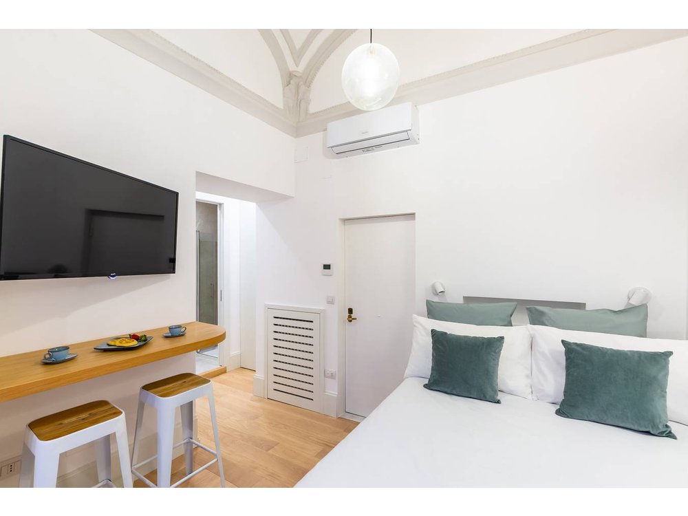 Holiday apartment in Naples from £60 per night