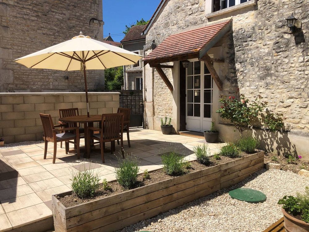 Holiday home in Yonne from £51 per night