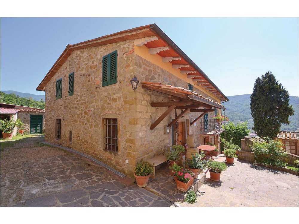 Holiday home in Chianti from £58 per night