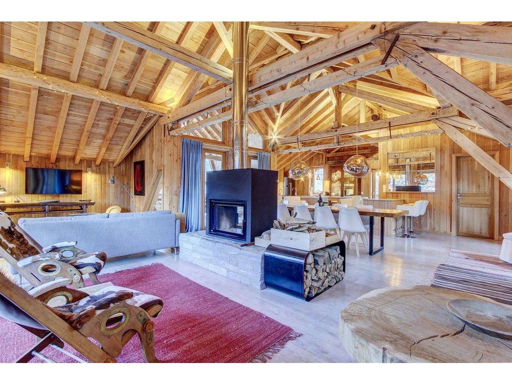 Holiday apartment in Morzine from £765 per night