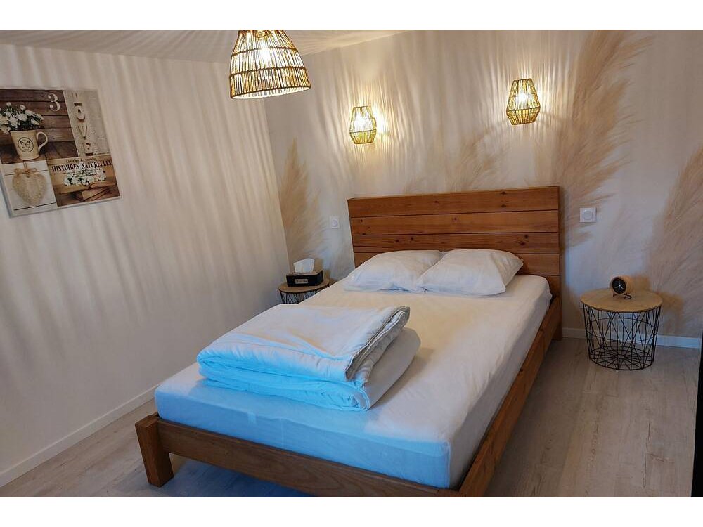 Holiday home in Eure from £32 per night