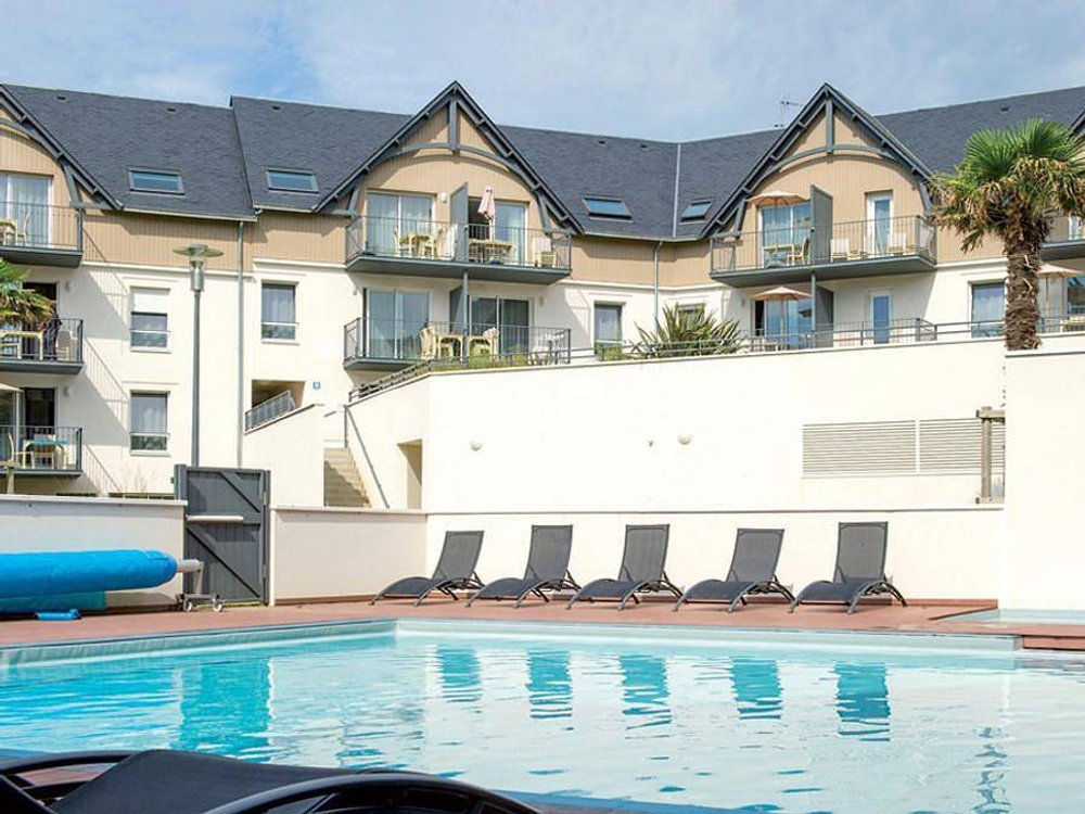 Camping in Bénodet from £62 per night