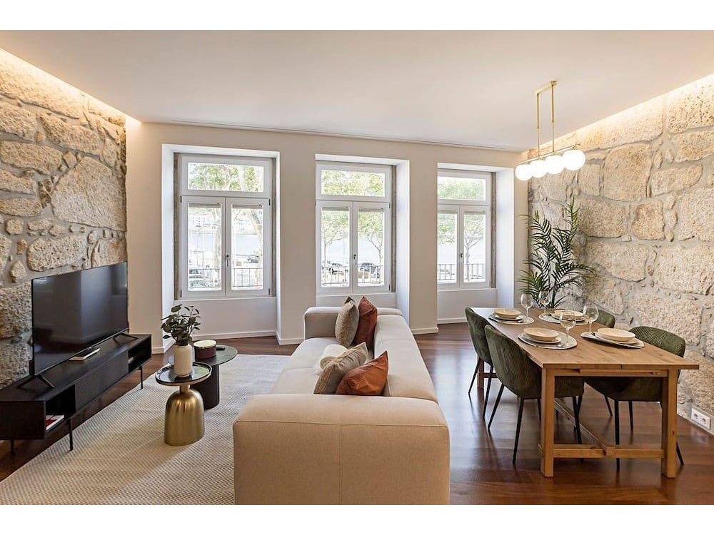Holiday apartment in Porto from £333 per night