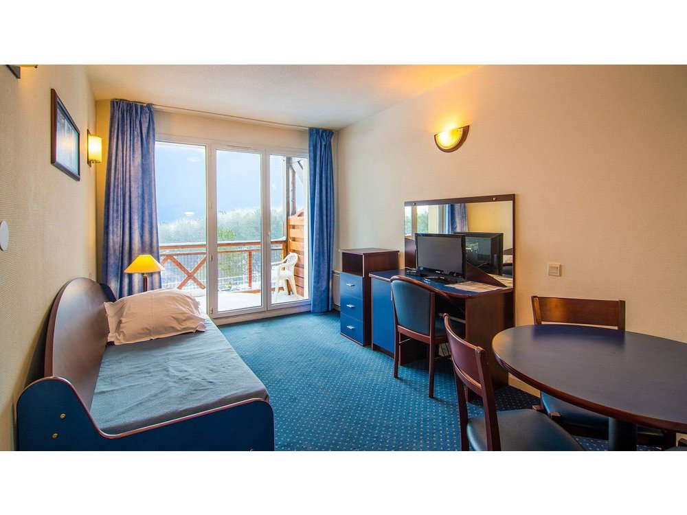 Holiday apartment in Pyrenees from £32 per night