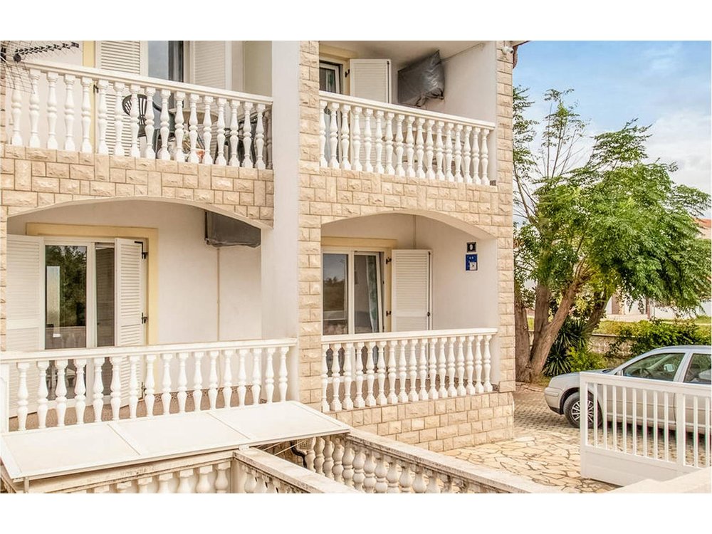 Holiday apartment in Nin from £36 per night