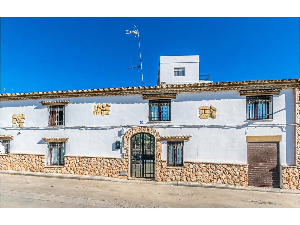 Holiday home in Hornachuelos from £49 per night