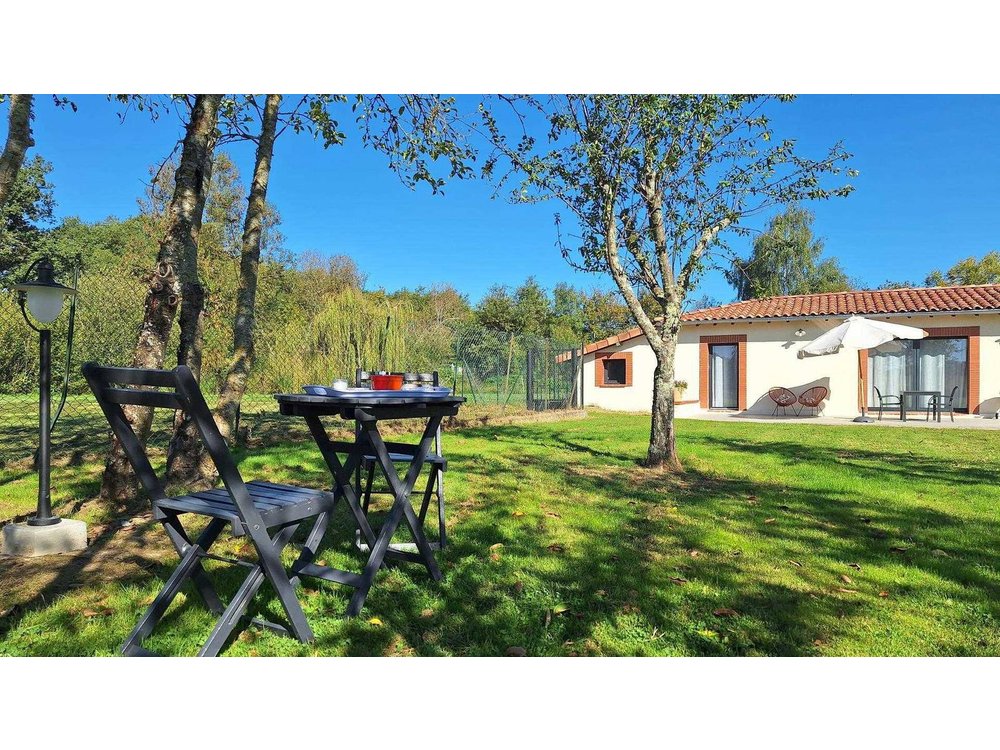 Holiday home in Midi-Pyrenees from £55 per night