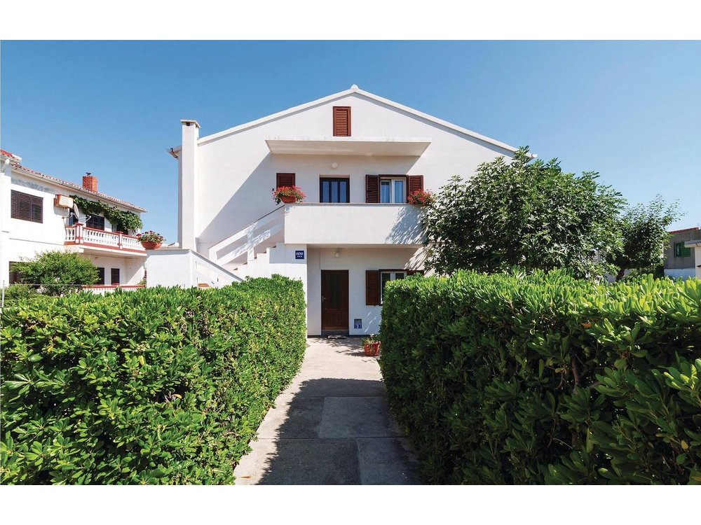 Holiday apartment in Grad Pag from £35 per night