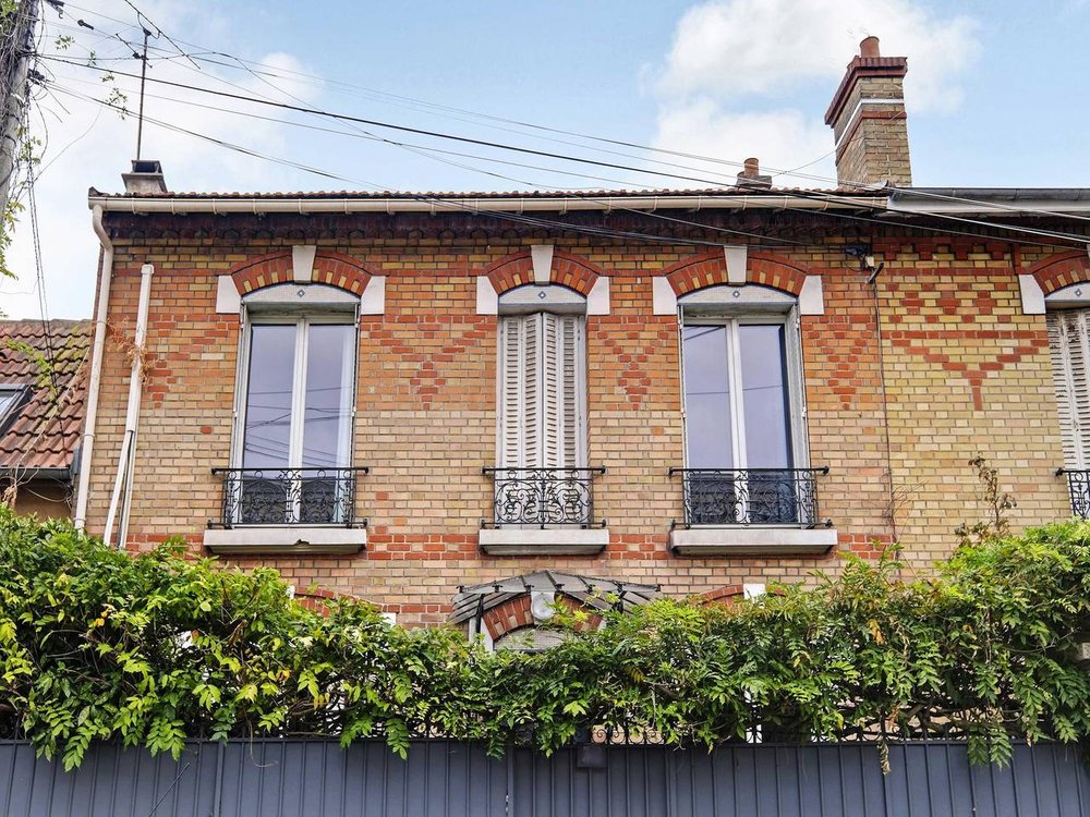 Holiday apartment in Hauts-de-Seine from £263 per night
