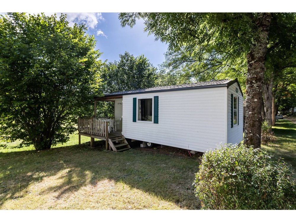 Camping in Dordogne from £42 per night