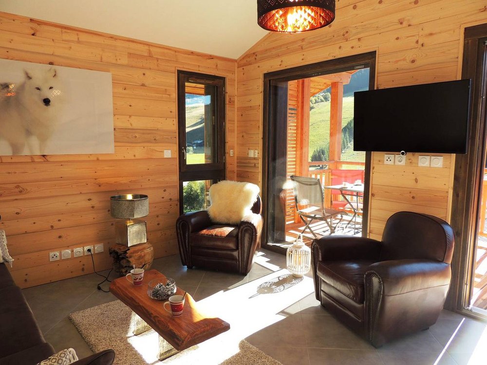Holiday apartment in Les Gets from £189 per night