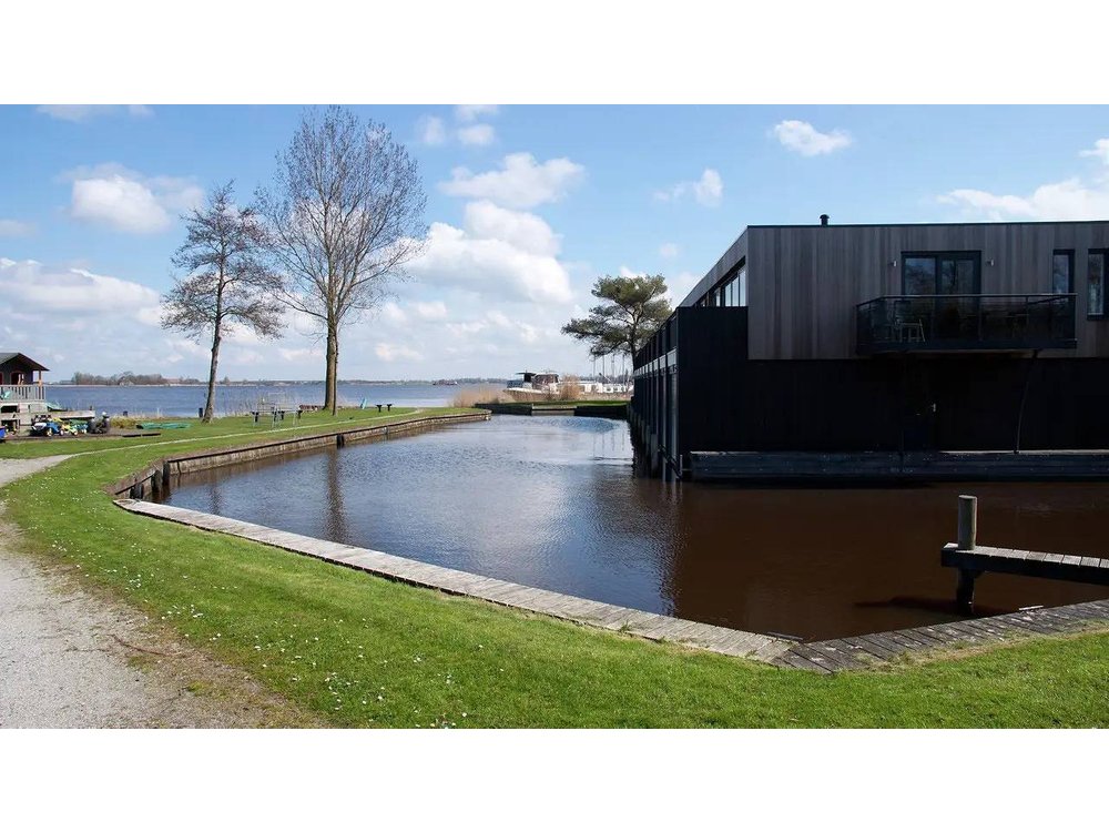 Holiday apartment in Lake Ijssel from £62 per night