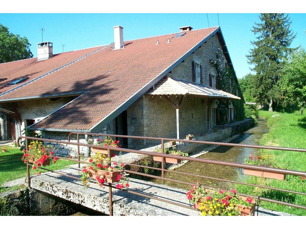 Holiday home in Doubs from £51 per night